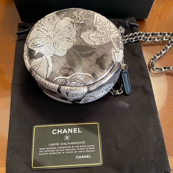 CHANEL Limited Edition Floral Round Crossbody - Picture 2 of 7